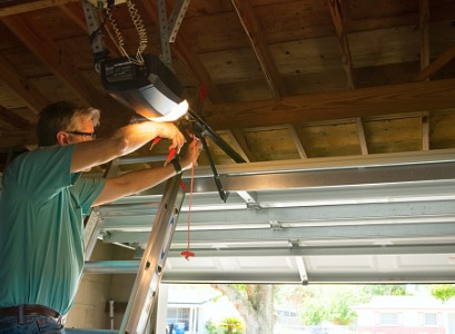 Liftmaster Garage Doors Bloomington IL 